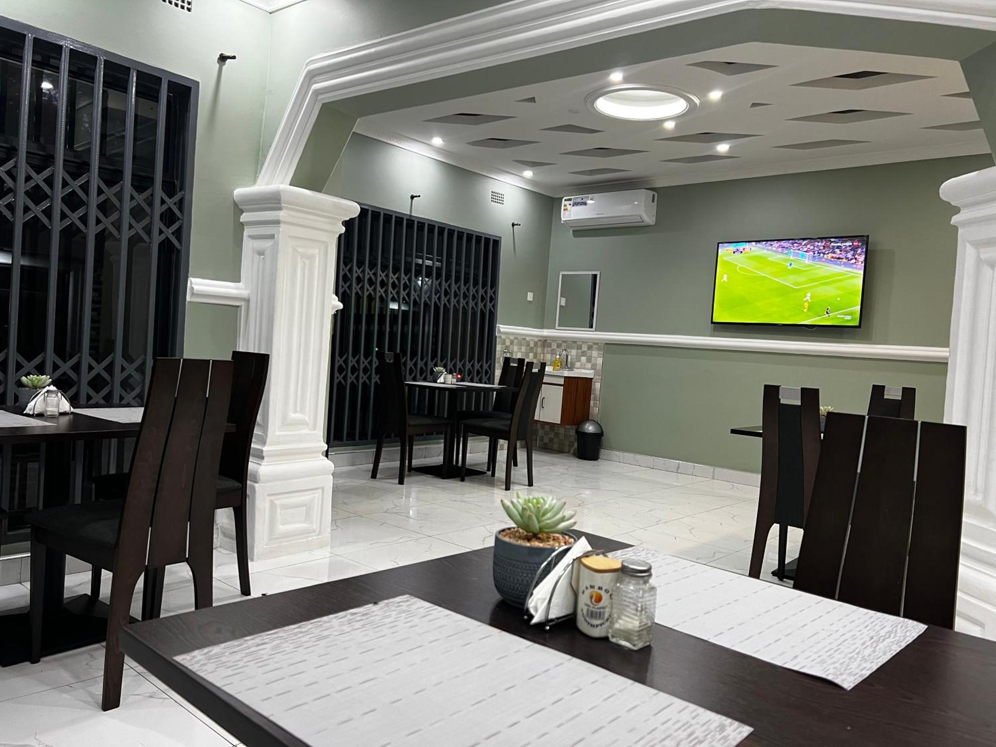 Newday Lodge Apartments Λουσάκα Εξωτερικό φωτογραφία